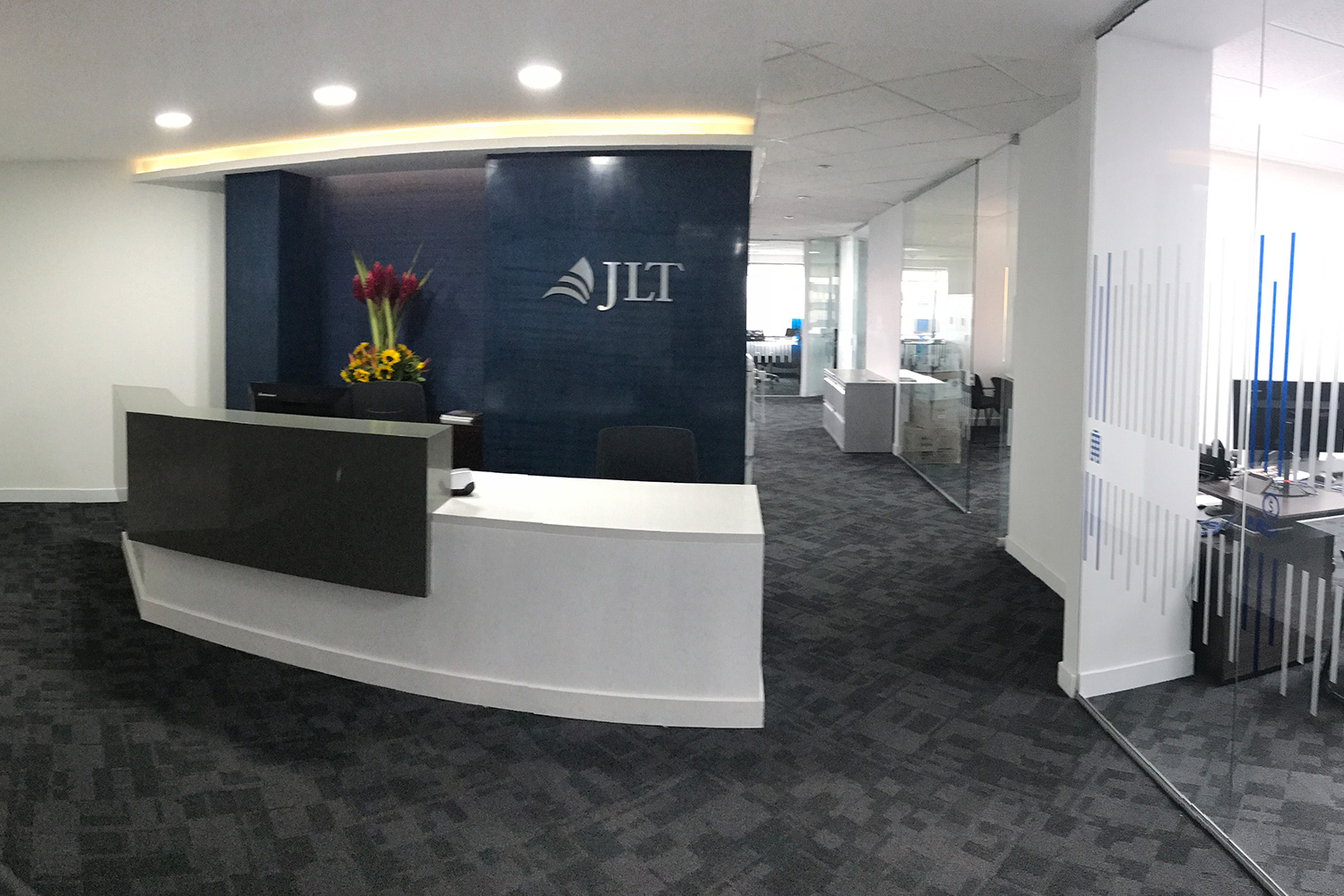 JLT