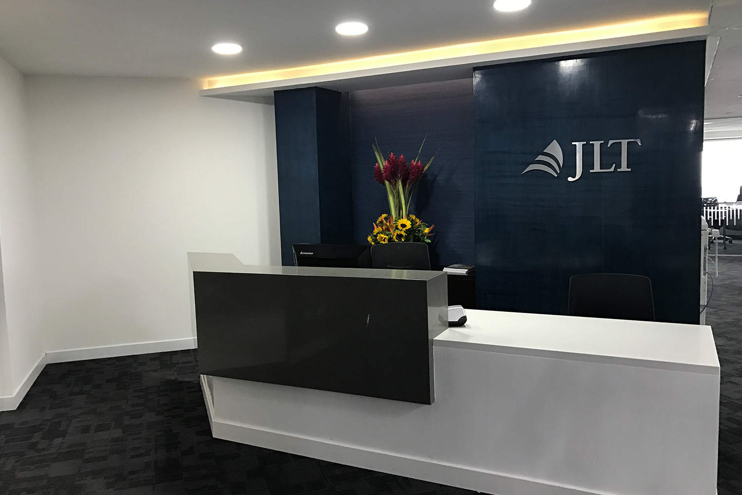 JLT